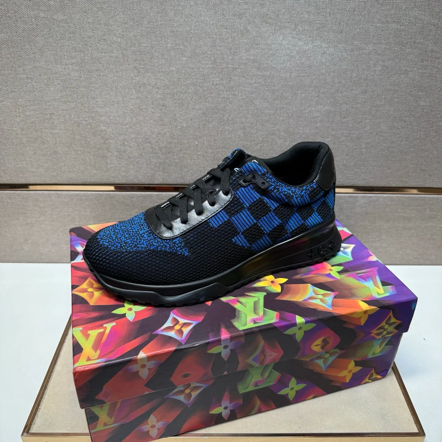 ⬛️Men's shoes 💰p540 [LV～] Men's casual shoes 2025z cabinet sales simultaneously 🔶Size: 38-44 #️⃣ 🔷4 colors🔜The upper is made of multi-material splicing➕Mesh lining, comfortable and breathable, sole: original comfortable and wear-resistant outsole, ⚠️real thing📱photographed🎬real thing is better📢📢📢
